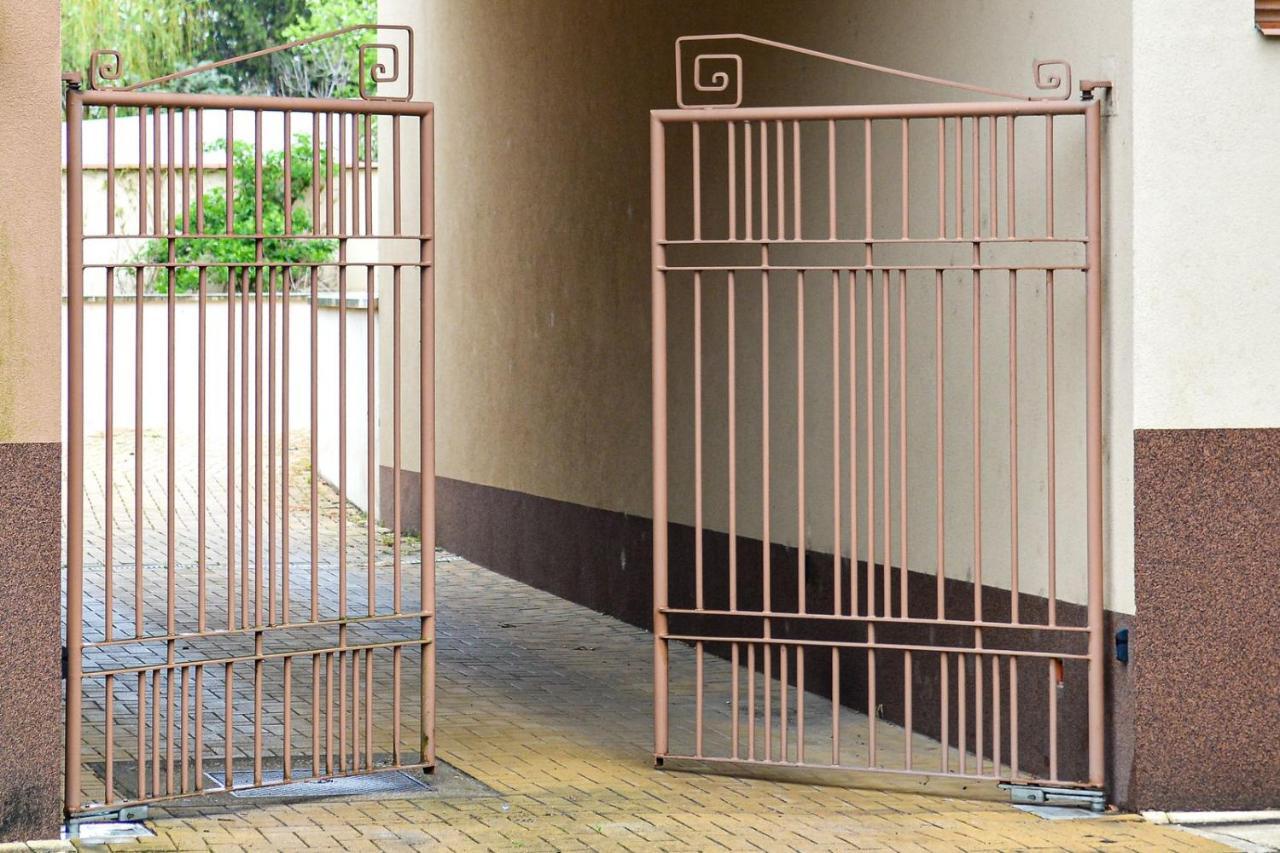 Hajdúszoboszló Unicum Apartman מראה חיצוני תמונה